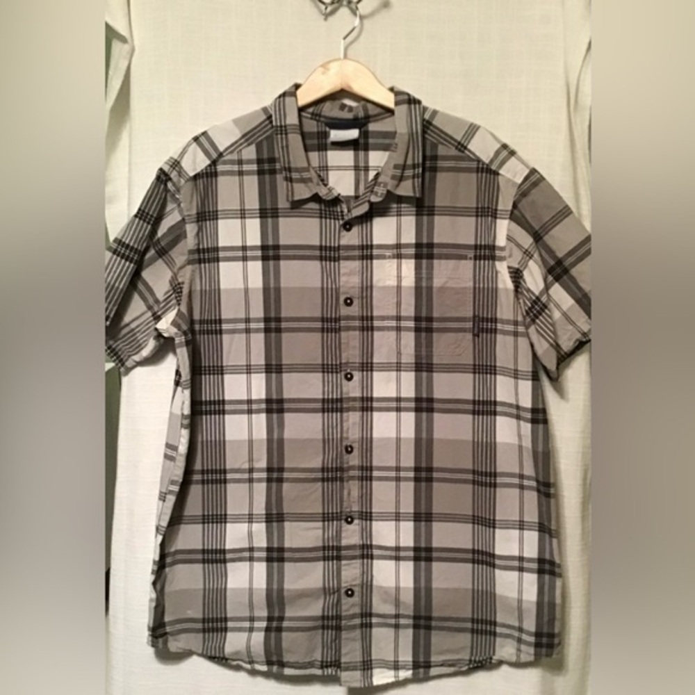 Men’s Columbia Button Down Gray White Short Sleeve Size XL